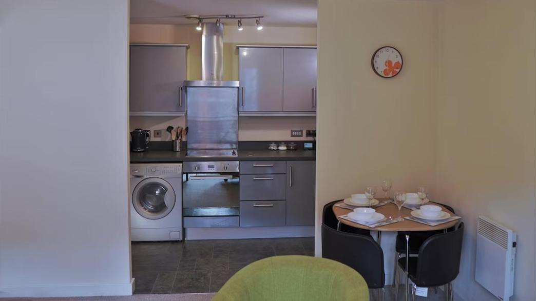 Broad Gauge Apartments Вулвергемптон Екстериор снимка